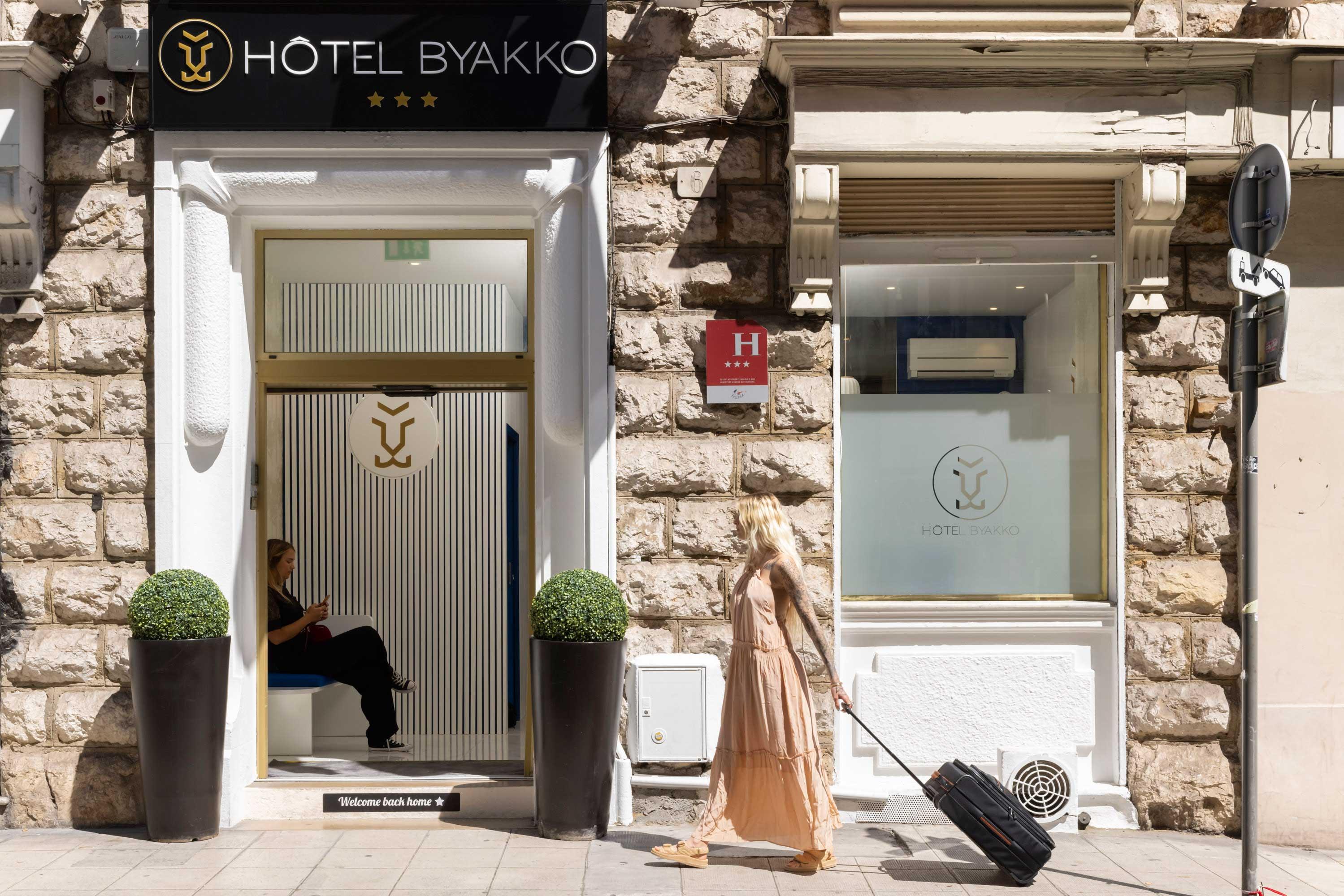 Hotel Byakko ניס מראה חיצוני תמונה